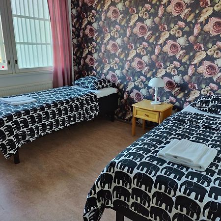 Hotelli Kaustinen Екстериор снимка